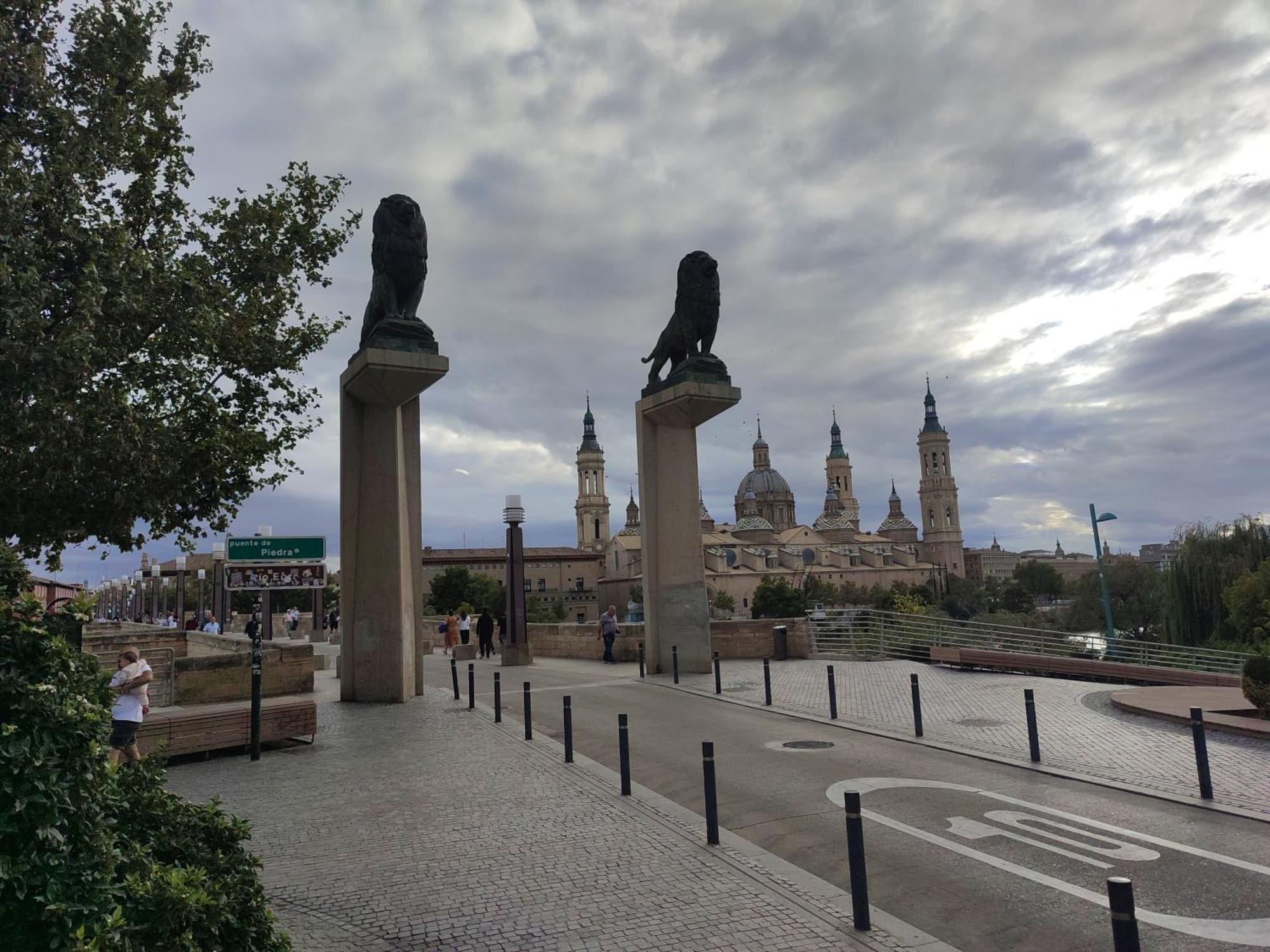 Apartamento Cerca Plaza Pilar Zaragoza Eksteriør billede